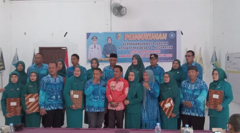 PENGUKUHAN PERPANJANGAN MASA JABATAN KETUA TP. PKK KECAMATAN DATUK TANAH DATAR TAHUN 2024