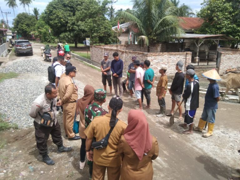 Nagori kampung lalang Melaksanakan Tryal mulainya Pembangunan peningkatan jalan laven