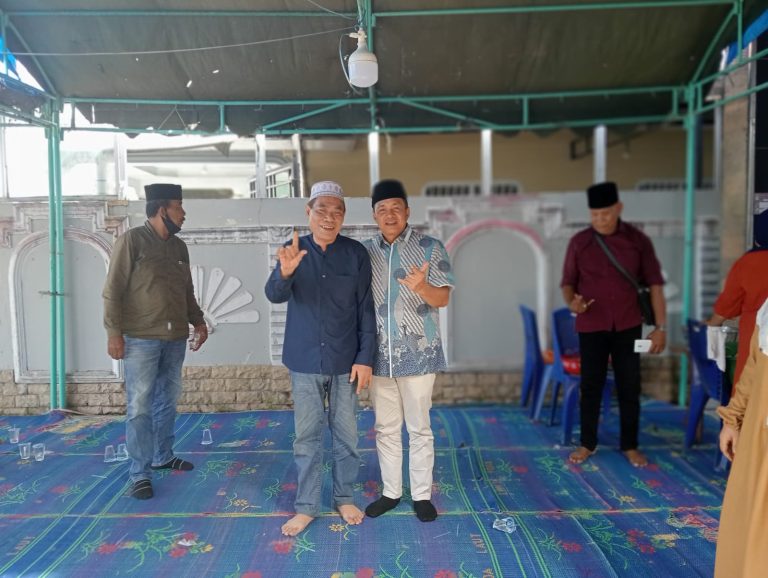 Ibu Mertua Irwan Zen Meninggal, Zahir Melayat Ibu Mertua Irwan Zen Meninggal, Zahir Melayat