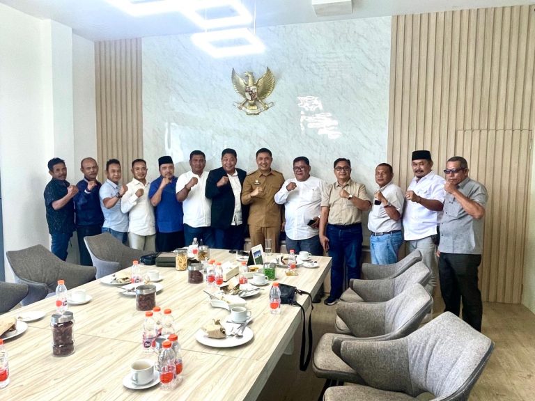 Tegas, PJ Bupati Batubara bilang akan beri sangsi kepada ASN yang tidak netral di Pilkada Tegas, PJ Bupati Batubara bilang akan beri sangsi kepada ASN yang tidak netral di Pilkada