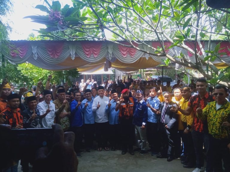 Kata Bang Ijek,Pasangan calon Darwis-Oky Menang Satu Putaran Kata Bang Ijek,Pasangan calon Darwis-Oky Menang Satu Putaran