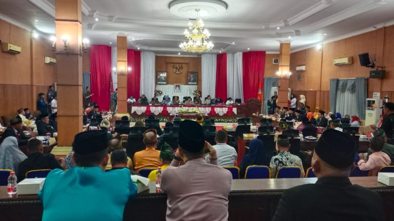 DPRD Batubara Gelar Rapat Paripurna Istimewa Hari Jadi Kabupaten Batubara Ke-18 DPRD Batubara Gelar Rapat Paripurna Istimewa Hari Jadi Kabupaten Batubara Ke-18