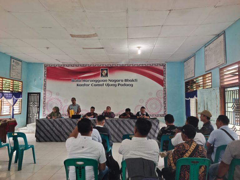 Rapat Kordinasi Pemerintahan Kecamatan Ujung Padang