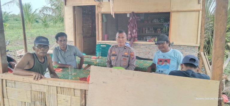 Personil Polsek Indrapura, Gelar Sambang dan Cooling System Dalam Rangka Menjaga Harkamtibmas Personil Polsek Indrapura, Gelar Sambang dan Cooling System Dalam Rangka Menjaga Harkamtibmas