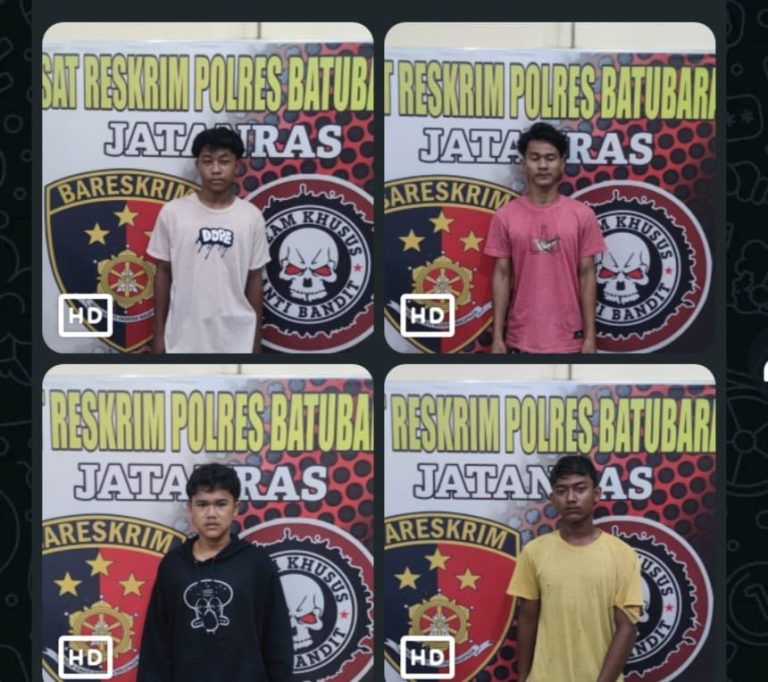 4 Orang Terduga Pelaku Pencabulan Anak Di Bawah Umur Di Giring Ke Sat Reskrim Polres Batu Bara., Sumut 4 Orang Terduga Pelaku Pencabulan Anak Di Bawah Umur Di Giring Ke Sat Reskrim Polres Batu Bara., Sumut