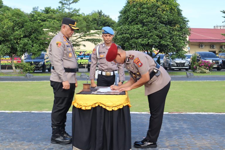 Kapolres Batu Bara Sertijab kan 4 PJU, 1 diantaranya mantan kasi Humas polres batubara menjadi Kapolsek Medang Deras 