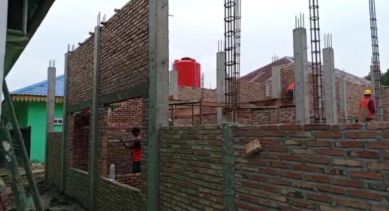 DINILAI TIDAK SESUAI JADWAL DAN METODE PELAKSANAAN PEKERJAAN, LRKRI KEMBALI SOROTI PEKERJAAN CYTOTOXIC RSUD H. OK ARYA ZULKARNAIN, Kabupaten Batubara Sumut. DINILAI TIDAK SESUAI JADWAL DAN METODE PELAKSANAAN PEKERJAAN, LRKRI KEMBALI SOROTI PEKERJAAN CYTOTOXIC RSUD H. OK ARYA ZULKARNAIN, Kabupaten Batubara Sumut.