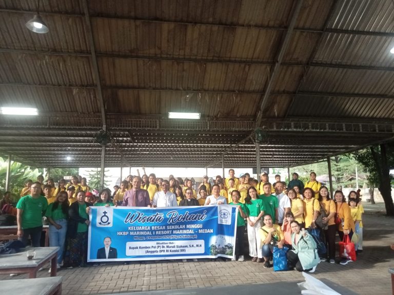 Wisata Rohani Anak Sekolah Minggu HKBP Marindal I Bersama Anggota DPR RI di Hill Park Sibolangit
