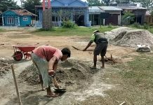 Proyek siluman asal jadi berdiri tegak didesa Padang genting, Kades : ” Saya tidak tau Pak “