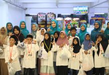 Ibuk Wali Kota Lhoksemawe Yulinda Ajak 100 Anak Yatim Pilih Sendiri Baju untuk Lebaran, Suasana Haru Warnai Suzuya Mall