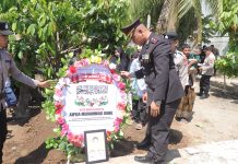 Upacara Pemakaman Kedinasan Aipda Muhammad Danil yang dipimpin Oleh Wakapolres Kota Lhoksemawe Aceh.