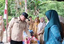 Pastikan Pelayanan Publik Hadir hingga ke Desa, Wabup Syafrizal Tinjau Langsung Pelaksanaan Program Berlayar